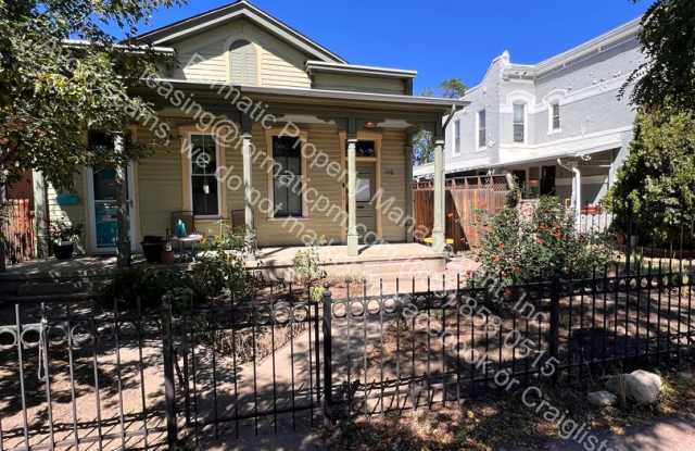 Pet Friendly - Charming Curtis Park Townhome 1 Bed, 1 Bath with Modern Touches Gallery 1