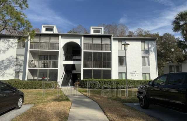 1236 Pine Ridge Cir W - 1236 Pine Ridge Circle East, East Lake, FL 34688
