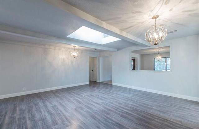 1141 Grove Drive Gallery 4