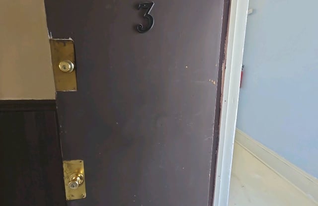 600 West Rogers Street - 3 Gallery 2