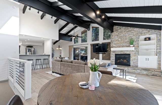 3 Bed 2 Bath Seasonal Rental Gallery 3