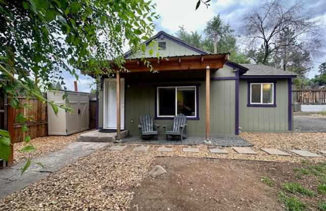 Great one bedroom unit in mid-town! A must see! photos photos