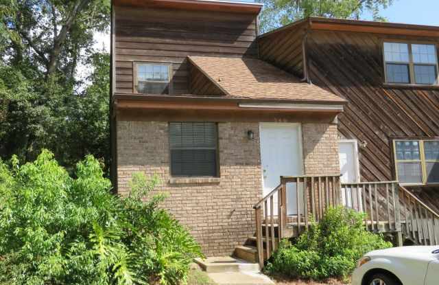 3 bedroom town home for rent across from FSU Stadium August move in $1495 per month photos photos