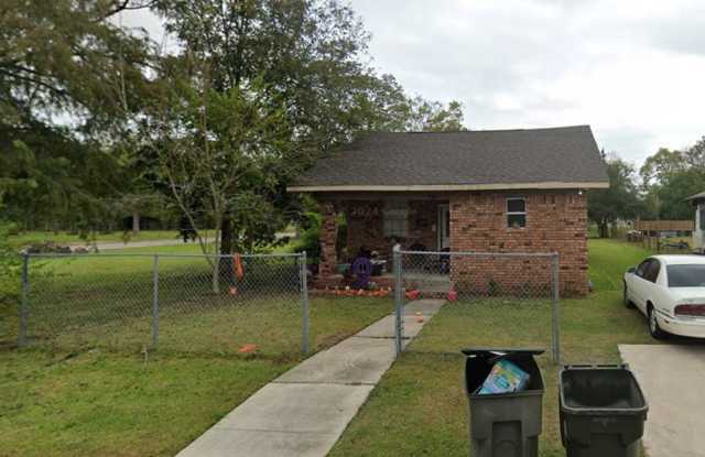 House For Rent - 834 18th St, Port Arthur, TX 77640 - 834 18th Street, Port Arthur, TX 77640