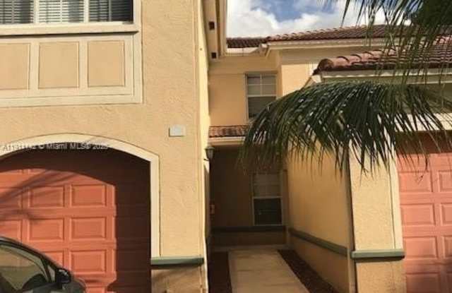 2469 Centergate Dr photos photos