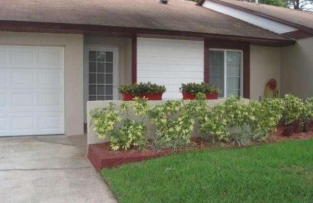 102 OAKRIDGE COURT photos photos
