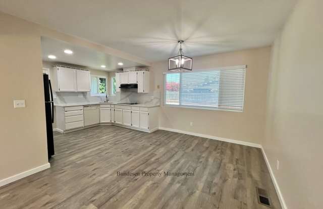 Beautiful fully remodeled 4 bedroom photos photos