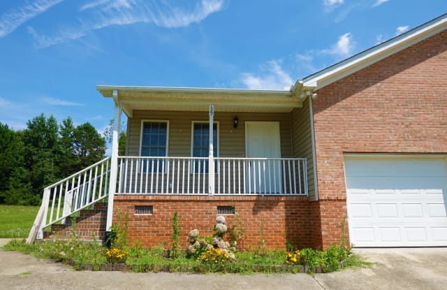 129 River Oaks Circle - 129 River Oaks Circle, Anderson County, SC 29673