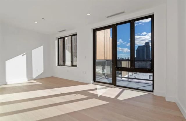 2-22 51st Avenue Gallery 2