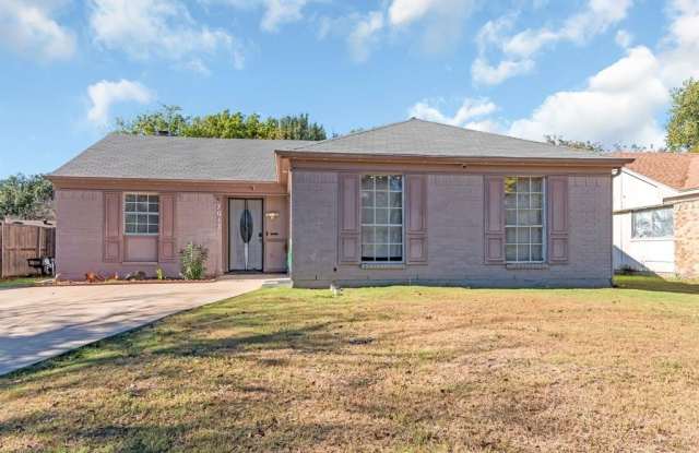 7017 Buttonwood Drive - 7017 Buttonwood Drive, Fort Worth, TX 76137