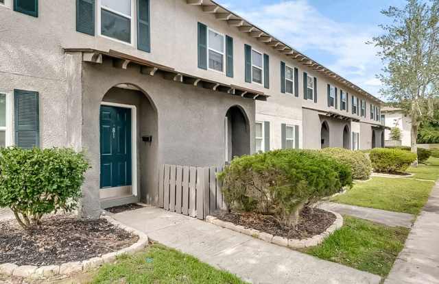Crescent Place Apartments Gallery 1