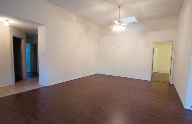 1812 Pine Ridge Drive Gallery 3