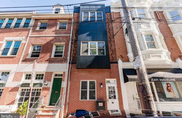 319 BAINBRIDGE ST Gallery 2
