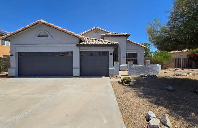 Private Pool! Newly remodeled interior! No HOA! photos photos