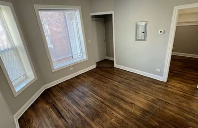 439 W Marquette Rd #1S photos photos