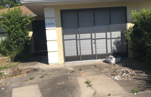 2433 Centennial Blvd - 2433 Centennial Boulevard, Lake County, FL 34748