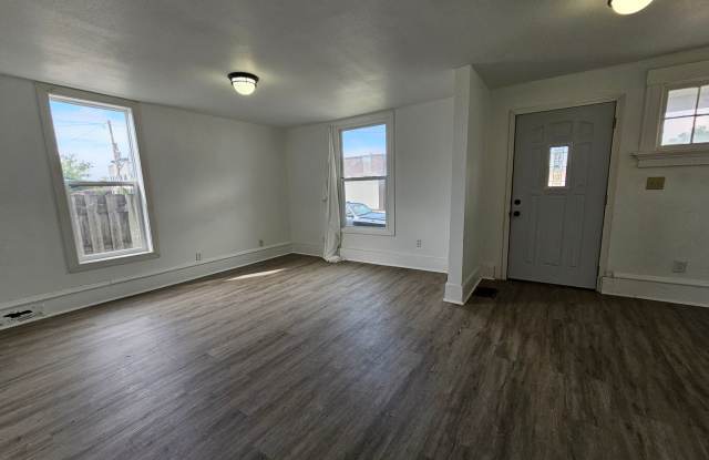415 12th Street SE photos photos