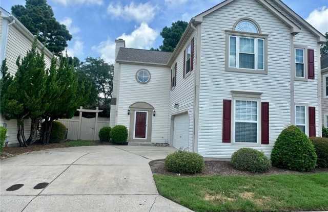 1617 Woodstock Court photos photos