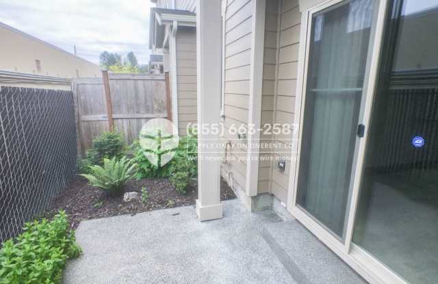 3800 NE 3rd Pl Gallery 2
