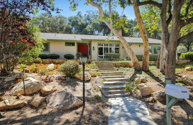 2522 Canyon Road - 2522 Canyon Road, Escondido, CA 92025