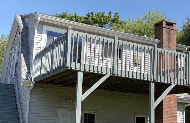 7 Sunset Drive Gallery 3