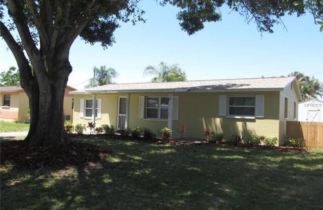 6871 83RD AVENUE N - 6871 83rd Ave N, Pinellas Park, FL 33781