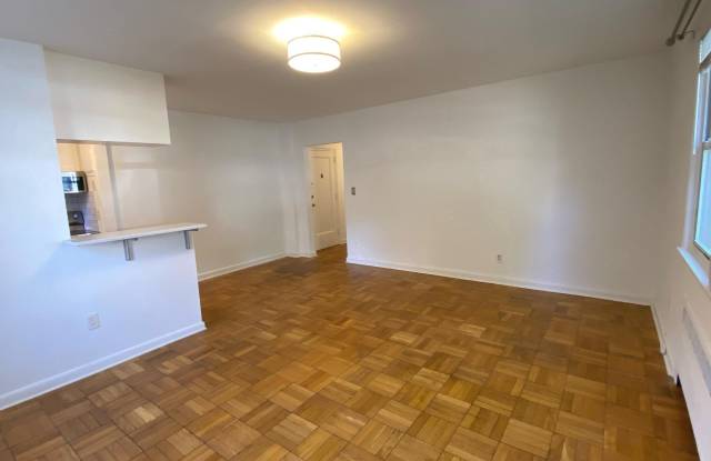 4000 BEECHER STREET NW - 4000 Beecher Street Northwest, Washington, DC 20007