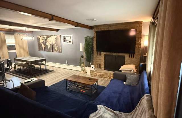 110 GROPP Avenue Gallery 2