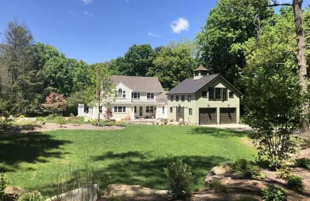 16 Pinecroft Rd photos photos