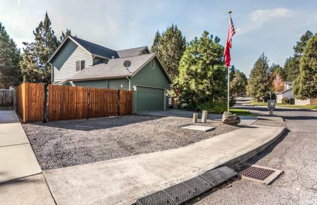 Beautiful home in Tanglewood photos photos