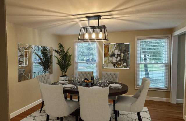 2281 DOSINIA Court Gallery 4