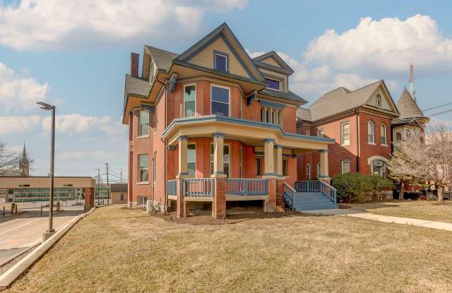 205 S Illinois St photos photos