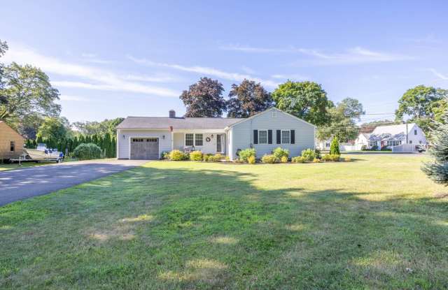 Charming 3-Bedroom Home in a Peaceful Neighborhood photos photos