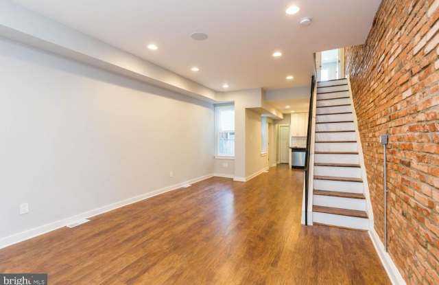 1314 N NEWKIRK STREET photos photos