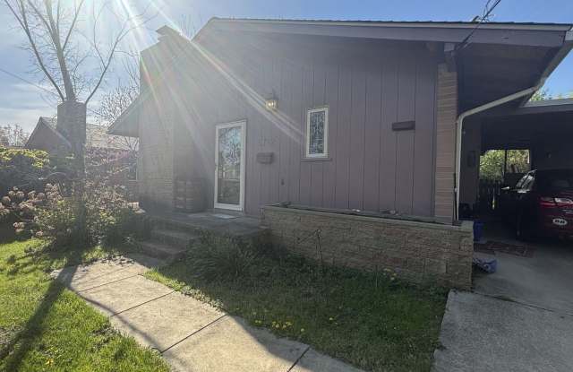 Arlington/Carlin Springs - 5712 2nd Street S - $3,060.00 photos photos