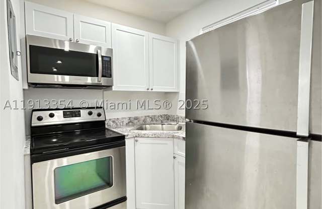 6950 NW 8th Ave photos photos