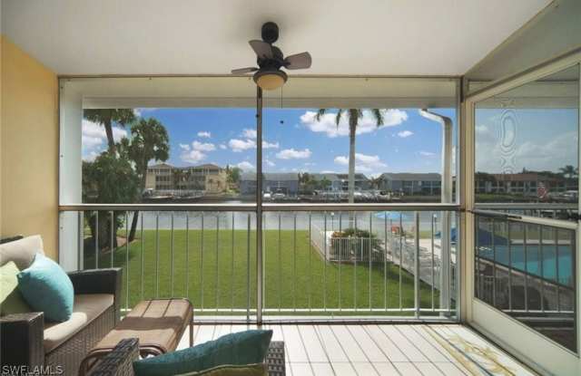 4613 SE 5th Avenue unit: 203 photos photos