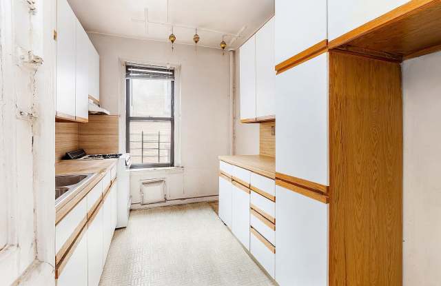 828 Gerard Avenue - 4G Gallery 3