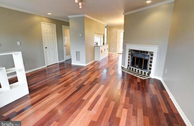 4603 LANGSTON DR Gallery 4