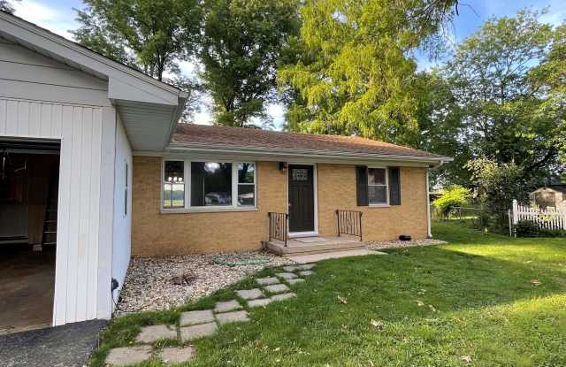 9 Guilford Dr photos photos