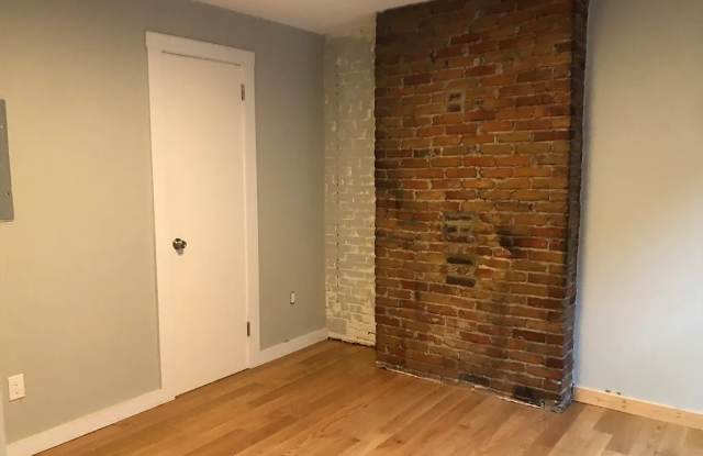 24 Bradford St Apt 2 photos photos