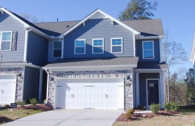 642 Andrade Dr - 642 Andrade Dr, Fuquay-Varina, NC 27526