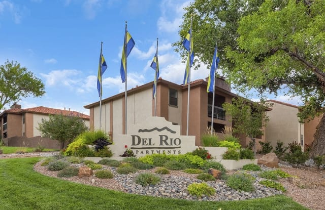 Del Rio Apartments Gallery 4