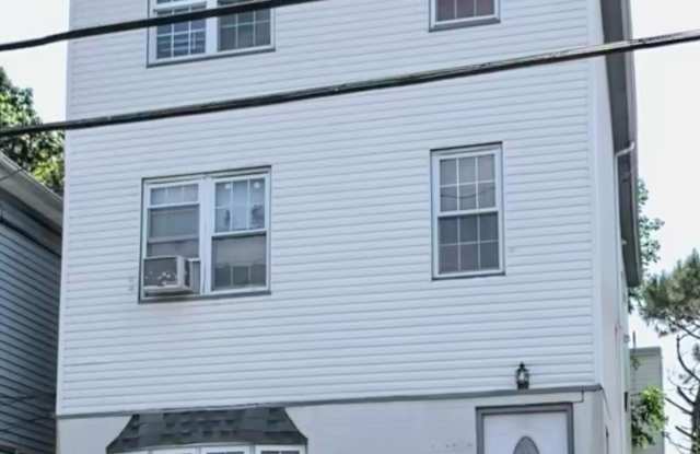 48 WEST 55TH ST - 48 West 55th Street, Bayonne, NJ 07002