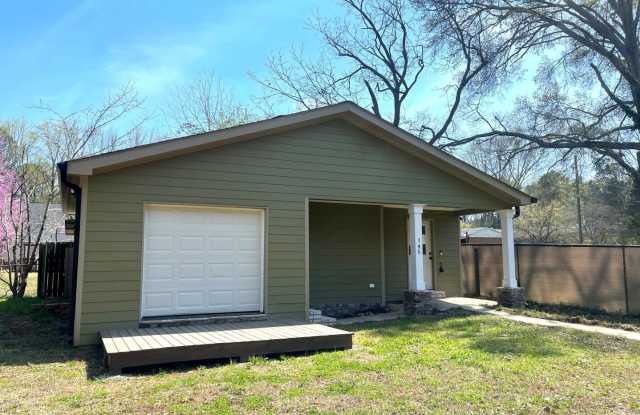 SPACIOUS COTTAGE FOR LEASE - Pre-Leasing August 11 2026! photos photos SPACIOUS COTTAGE FOR LEASE - Pre-Leasing August 11 2026! photos photos