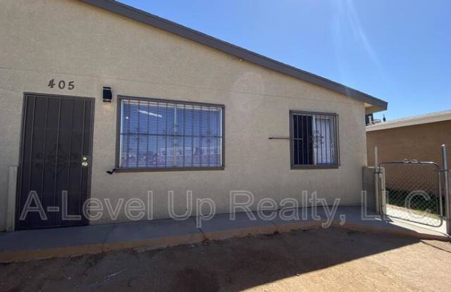 405 East Thoroughbred Street - 1 photos photos