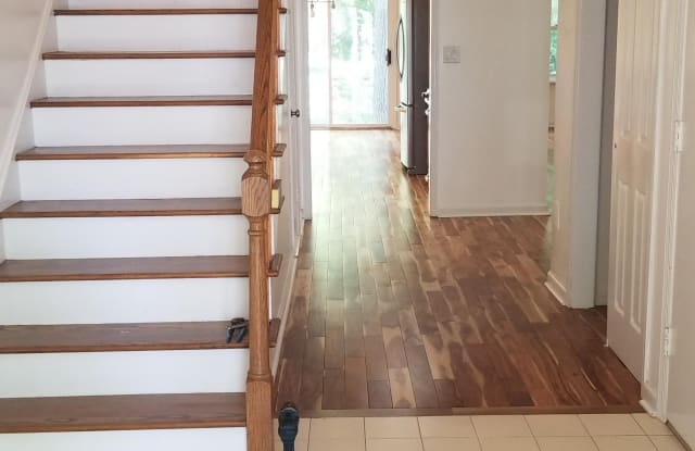19 Whitesands Way - 19 Whitesand Way, Little Silver, NJ 07739