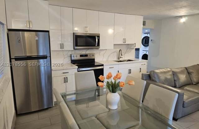 3605 Indian Creek Dr Gallery 3