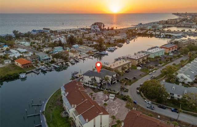 12400 CAPRI CIRCLE N photos photos