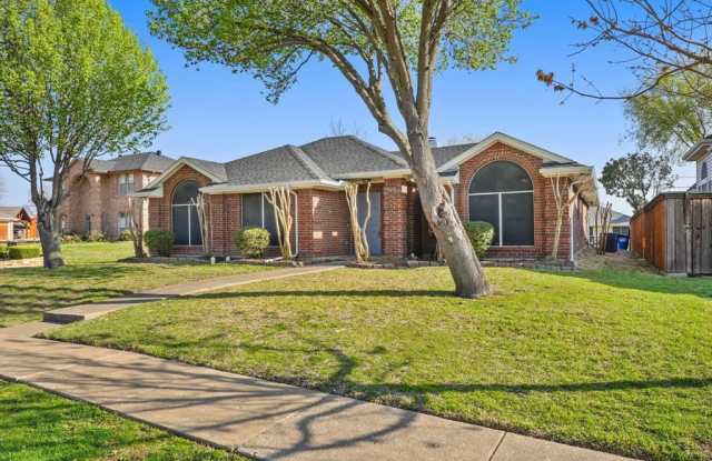 5606 Lee Hutson Lane - 5606 Lee Hutson Lane, Sachse, TX 75048